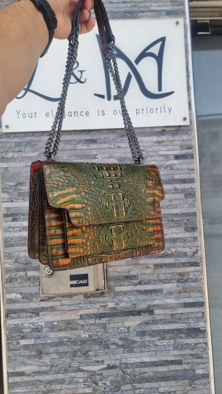 SAC BANDOULIÈRE EN CUIR DE LUXE